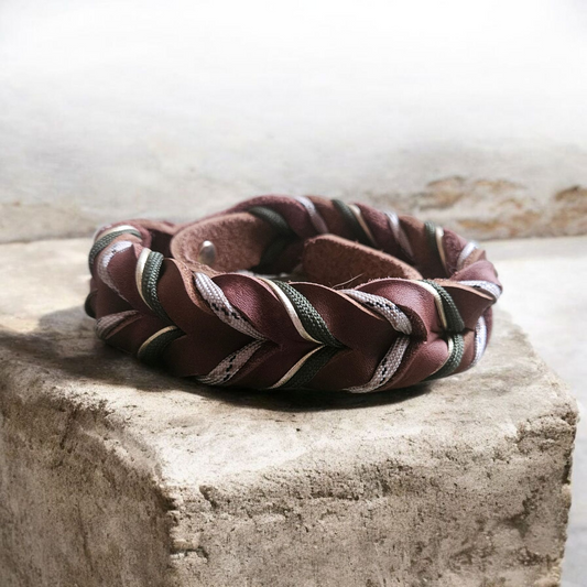 Collier Golden green